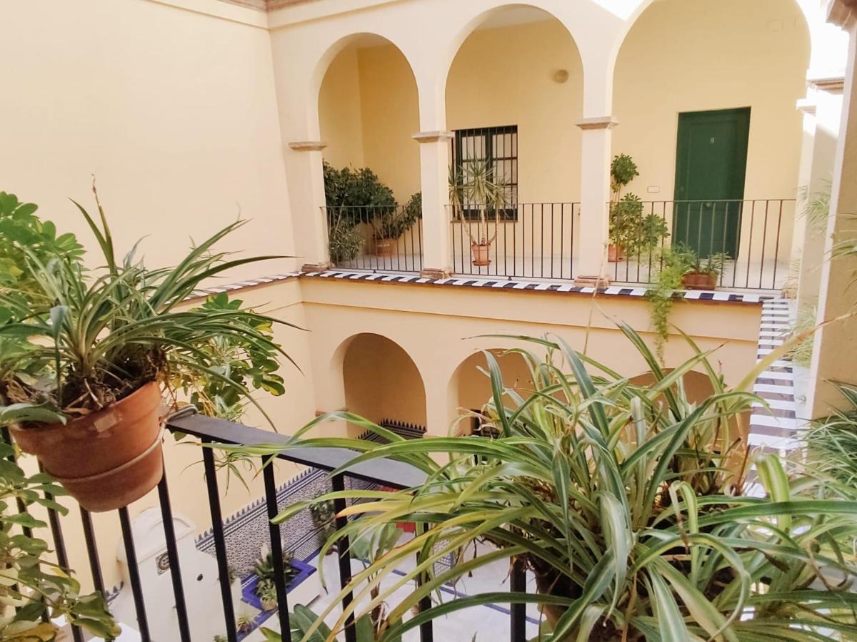 Homeyseville-Bright Apartment At Santa Cruz 4 Pax, Parking Optional Bagian luar foto